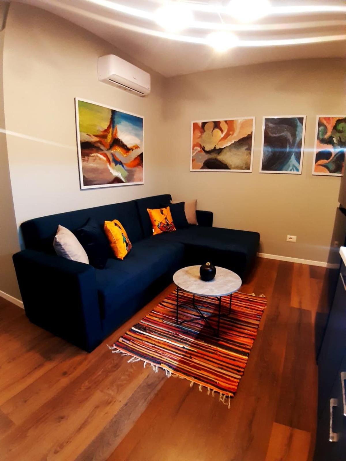 Edea Flat Apartment ติรานา ภายนอก รูปภาพ